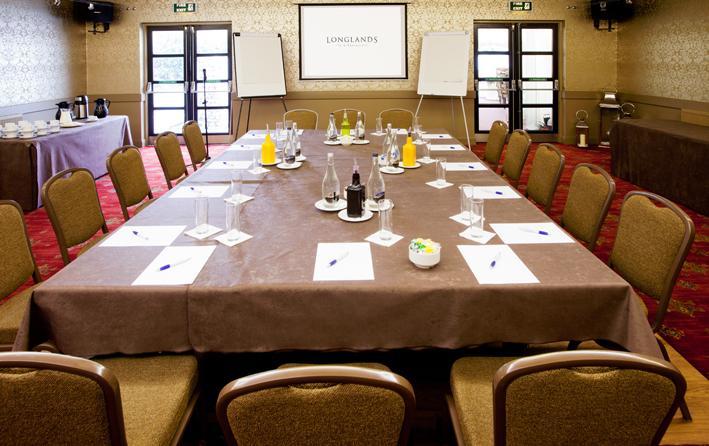 Longlands Inn & Cottages คาร์นฟอร์ธ ภายนอก รูปภาพ The Long Room
